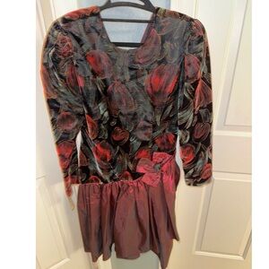 Lisa Michaels petite peplum dress